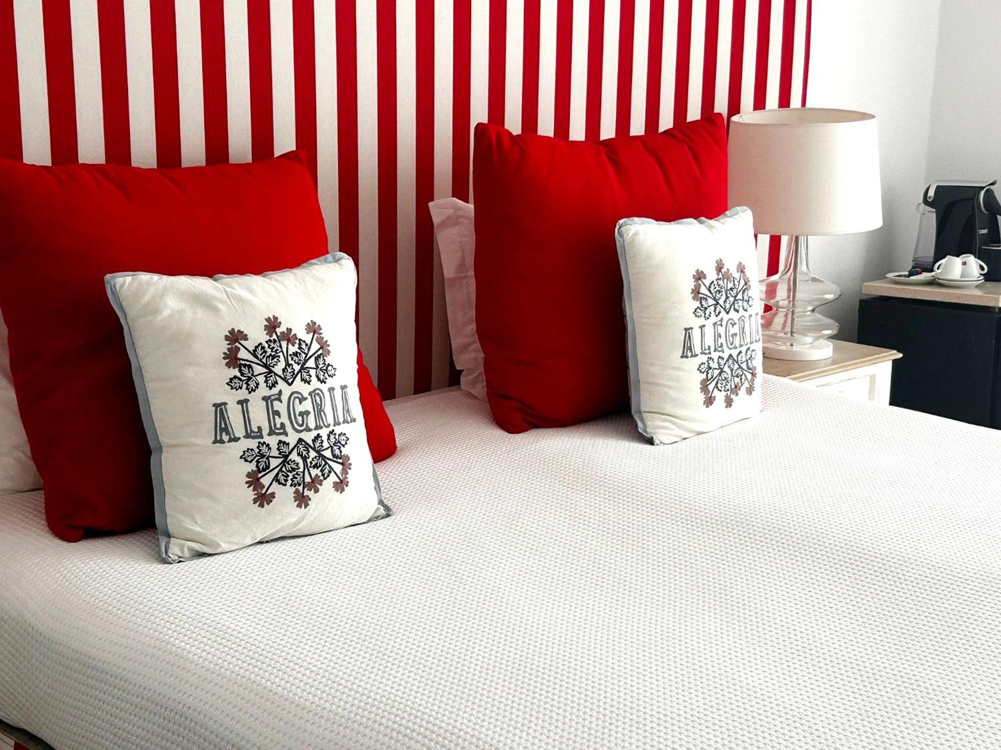 Hotel Hs Milfontes Beach - Duna Parque Resorts & Hotels Вила-Нова-де-Мильфонт Экстерьер фото